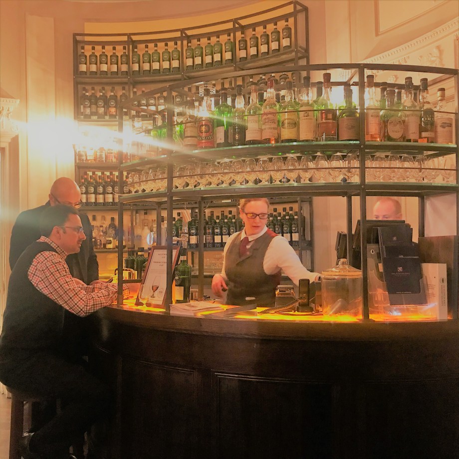 2018-04-18 22.38.48 (1)